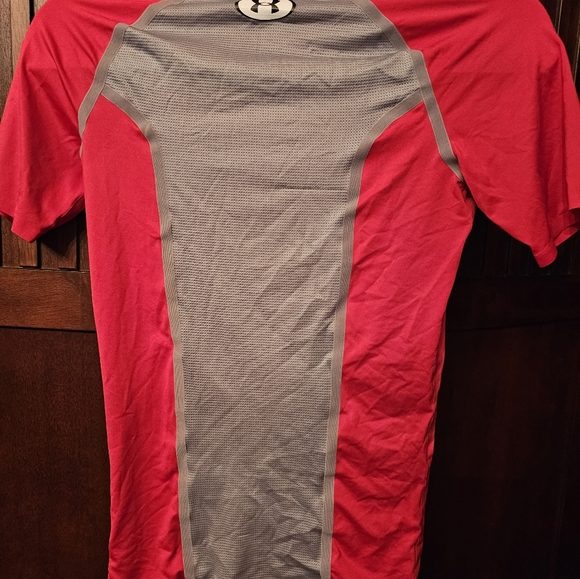 Under Armour Heat Gear - Picture 2 of 2